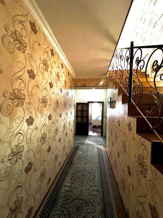 Срочно!!! Продается 6я -комнатная квартира Дуплекс.