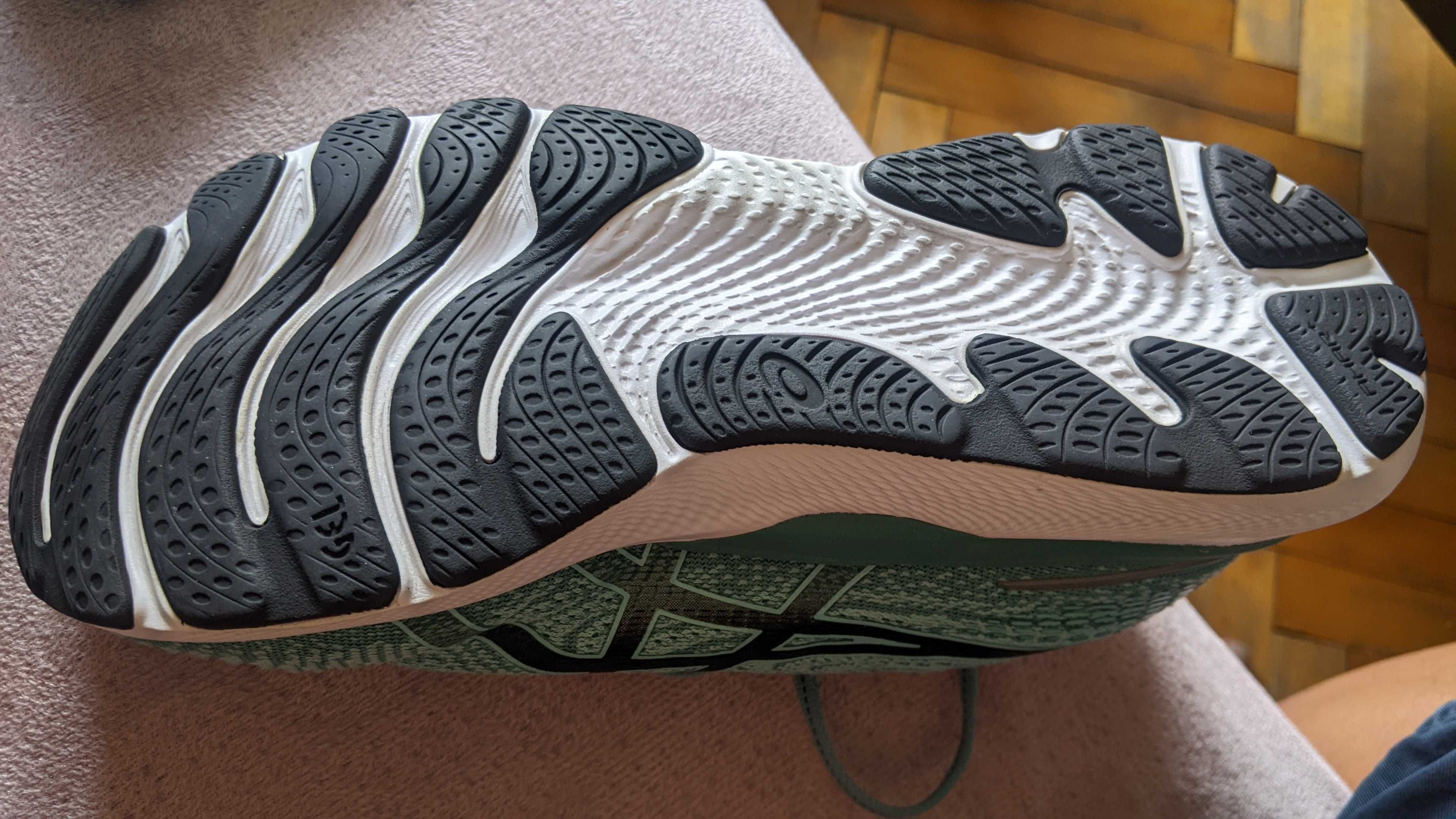 39 номер Маратонки ASICS GEL NIMBUS 24