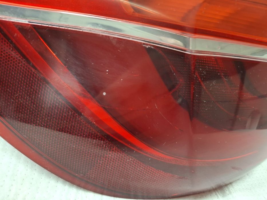 Stop lampa tripla stanga pe aripa BMW X6 F16