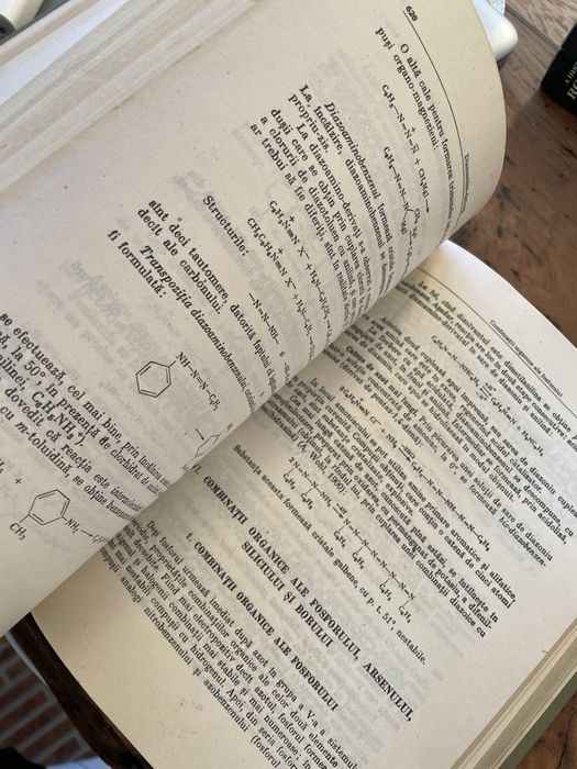 Chimie organica Nenitescu Vol 1+2
