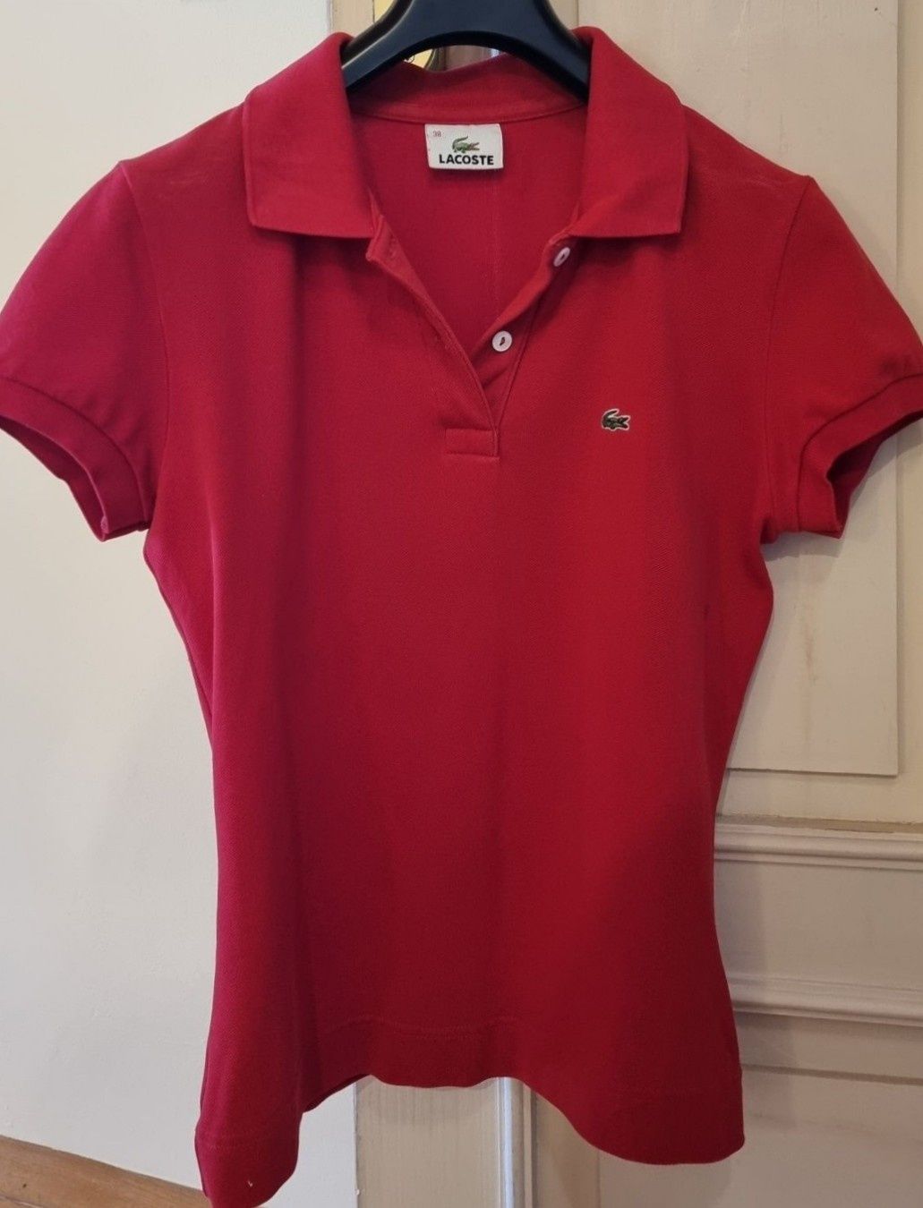 LACOSTE оригинални дамски тениски