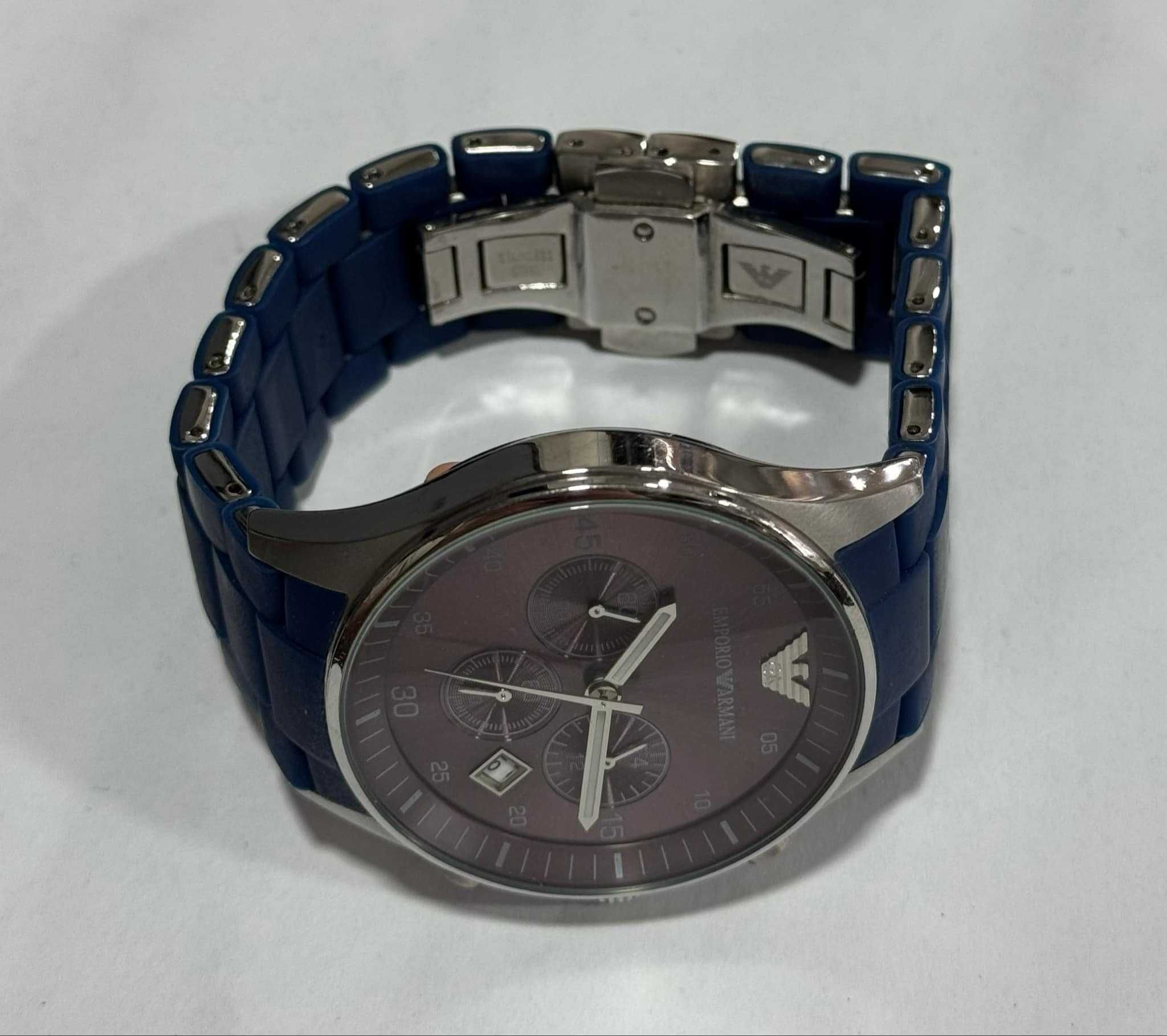 часовник Emporio Armani AR5858