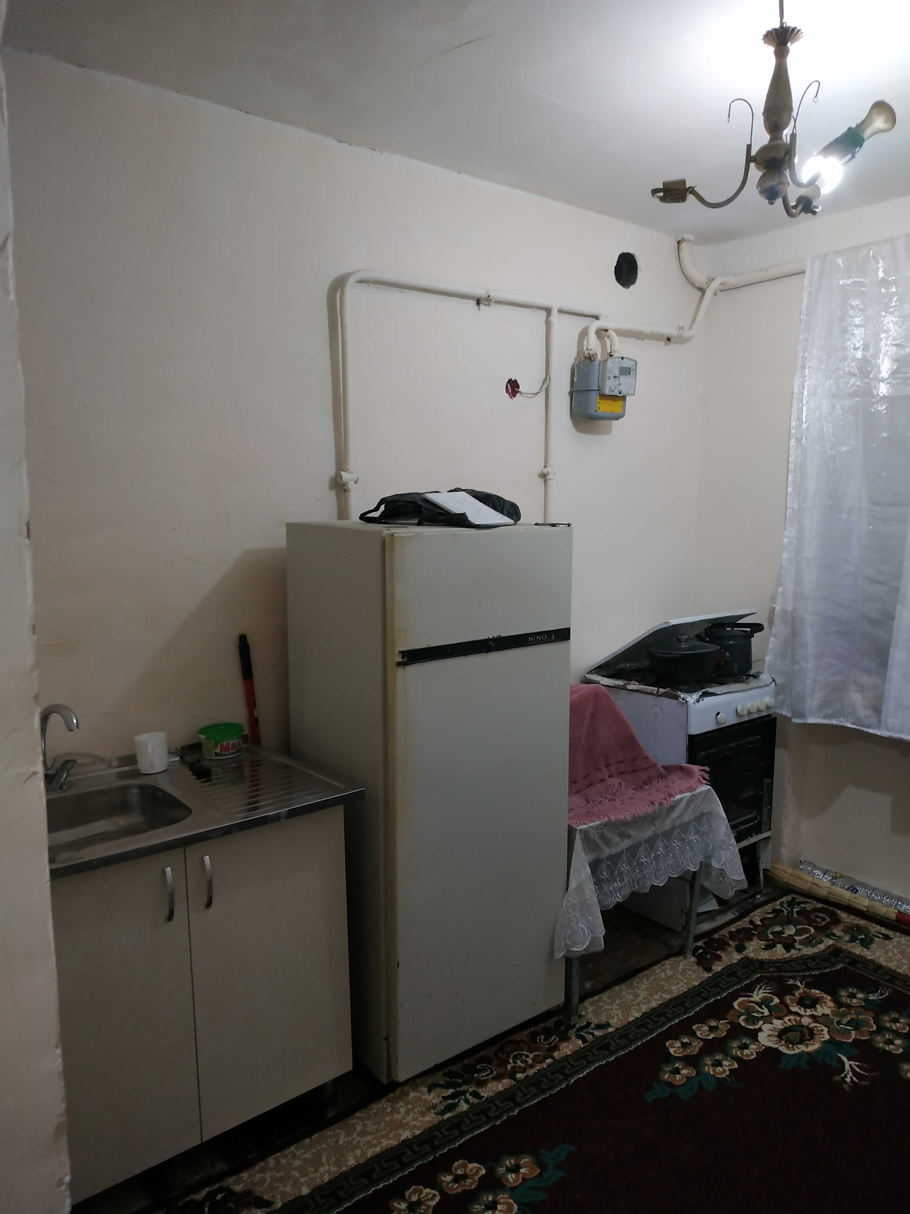СРОЧНО сдаётся 1 комнатная квартира,  Чирчик, Пятьсотка