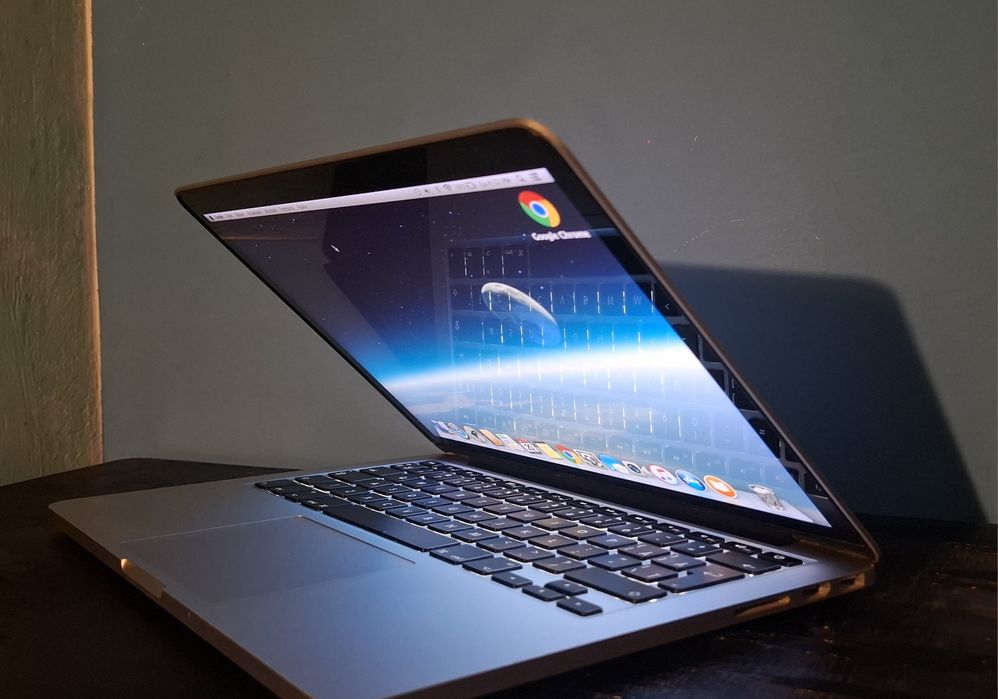 MacBook pro 13" din 2016