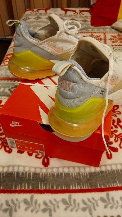 Nike Air Max 270 Se,