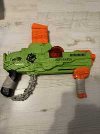 Mitraliera Nerf Zombie Strike Revreaper