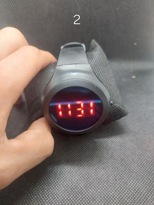 Високо качествени мъжки кварцови часовници