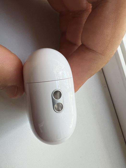 Casti APPLE AIRPODS PRO 2 cu carcasa incarcare  megasafe