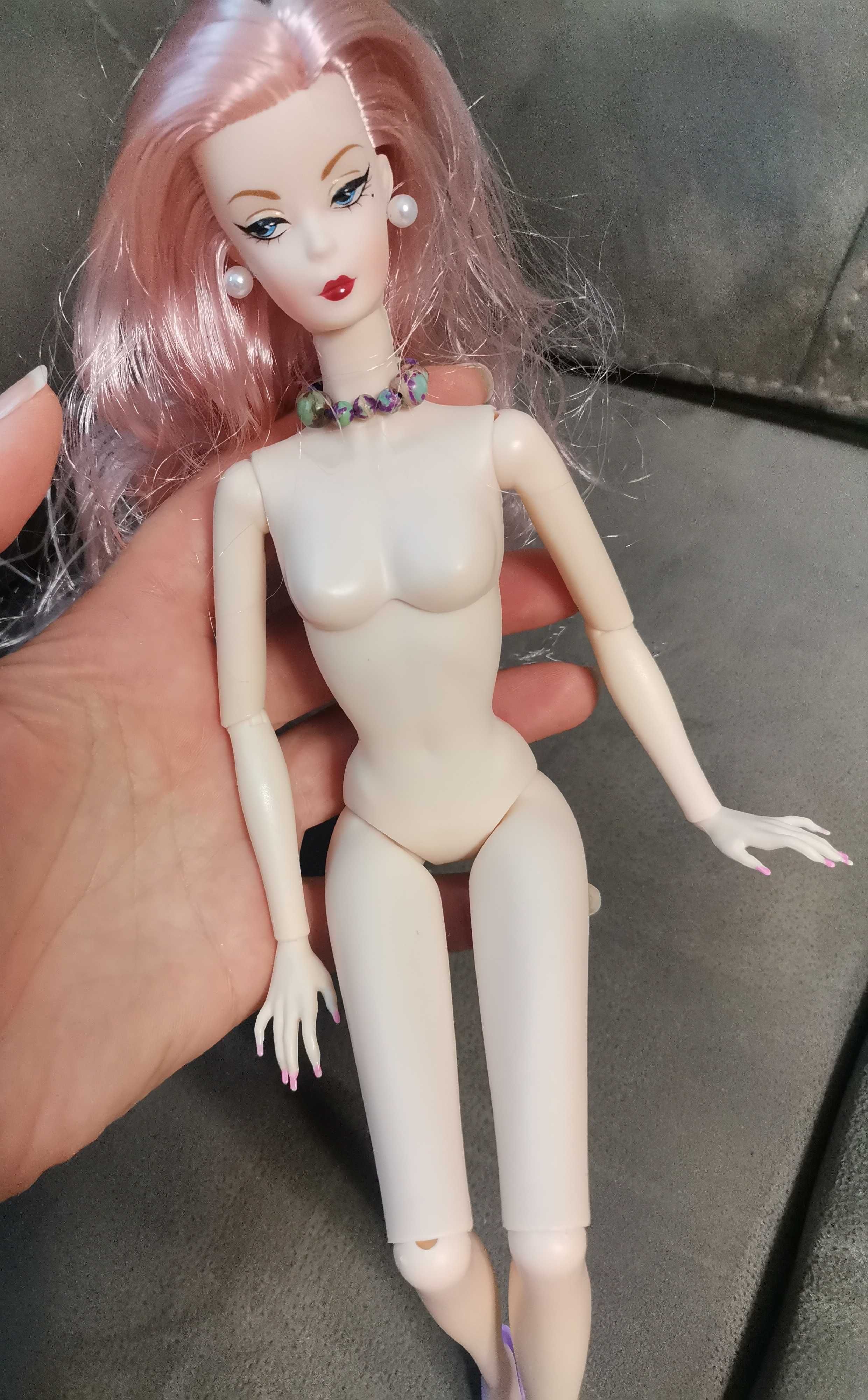 ПРОМО 75 лв! Кукла във винтидж стил тип Integrity/Barbie. Silkstone