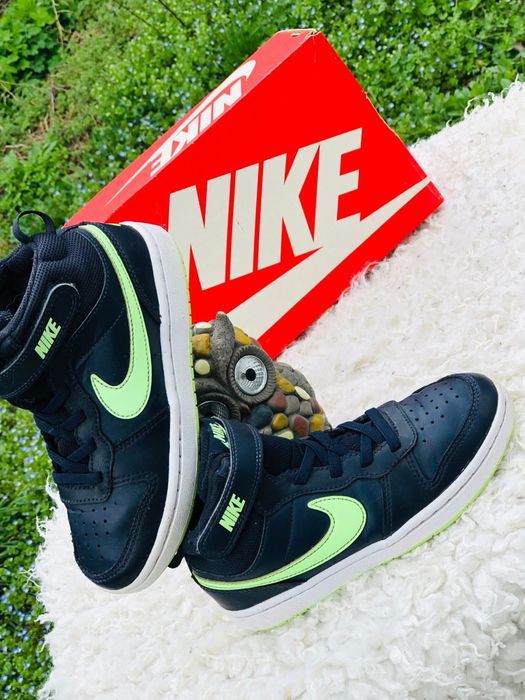 Adidasi baiat NIKE-marimea 31,inter20cm,ca piele Salomon,GEOX