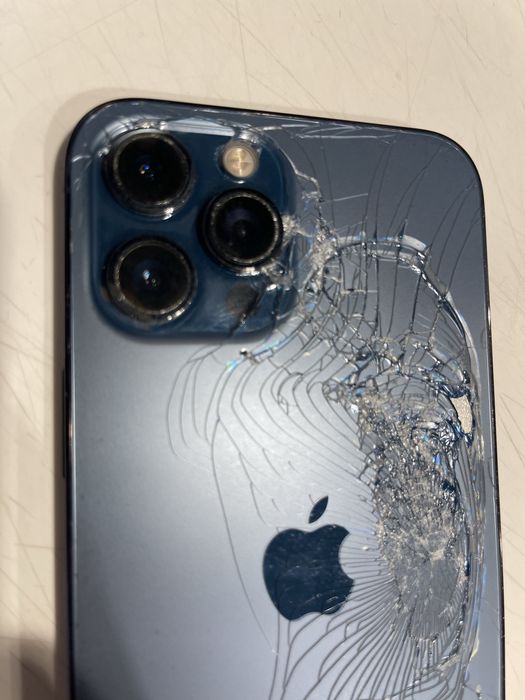 Vand Iphone 12 ProMax