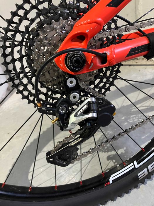 Trek Superfly FS 29 – пълно окачване, размер - М/Л, XTR 1x10, дропер