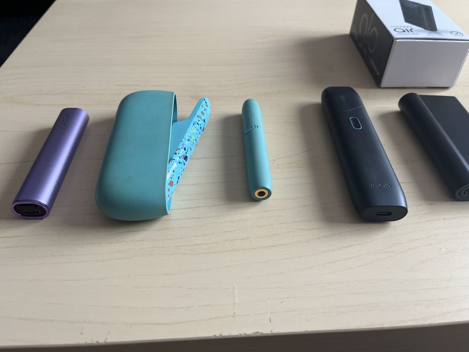 Vând aparat vozol,iqos si glo