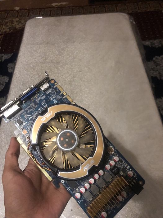 gts 250 1 gb 256 bit