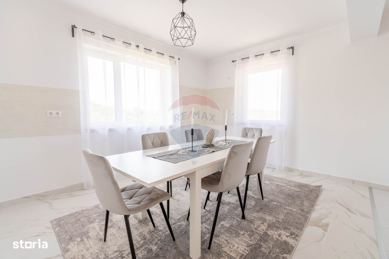 Casa de vanzare în Chinteni, jud. Cluj, teren 756 mp