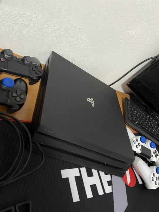 Ps4 Pro 1tb memorie