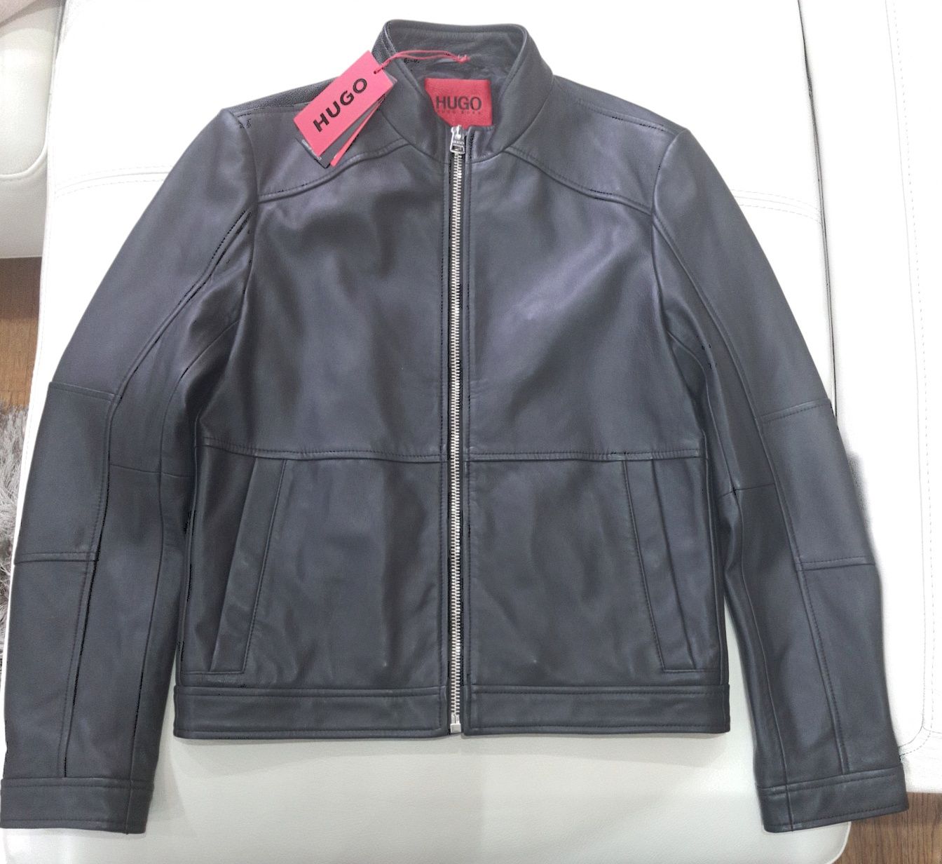 Jacheta ORIGINALA Biker Hugo Boss din piele