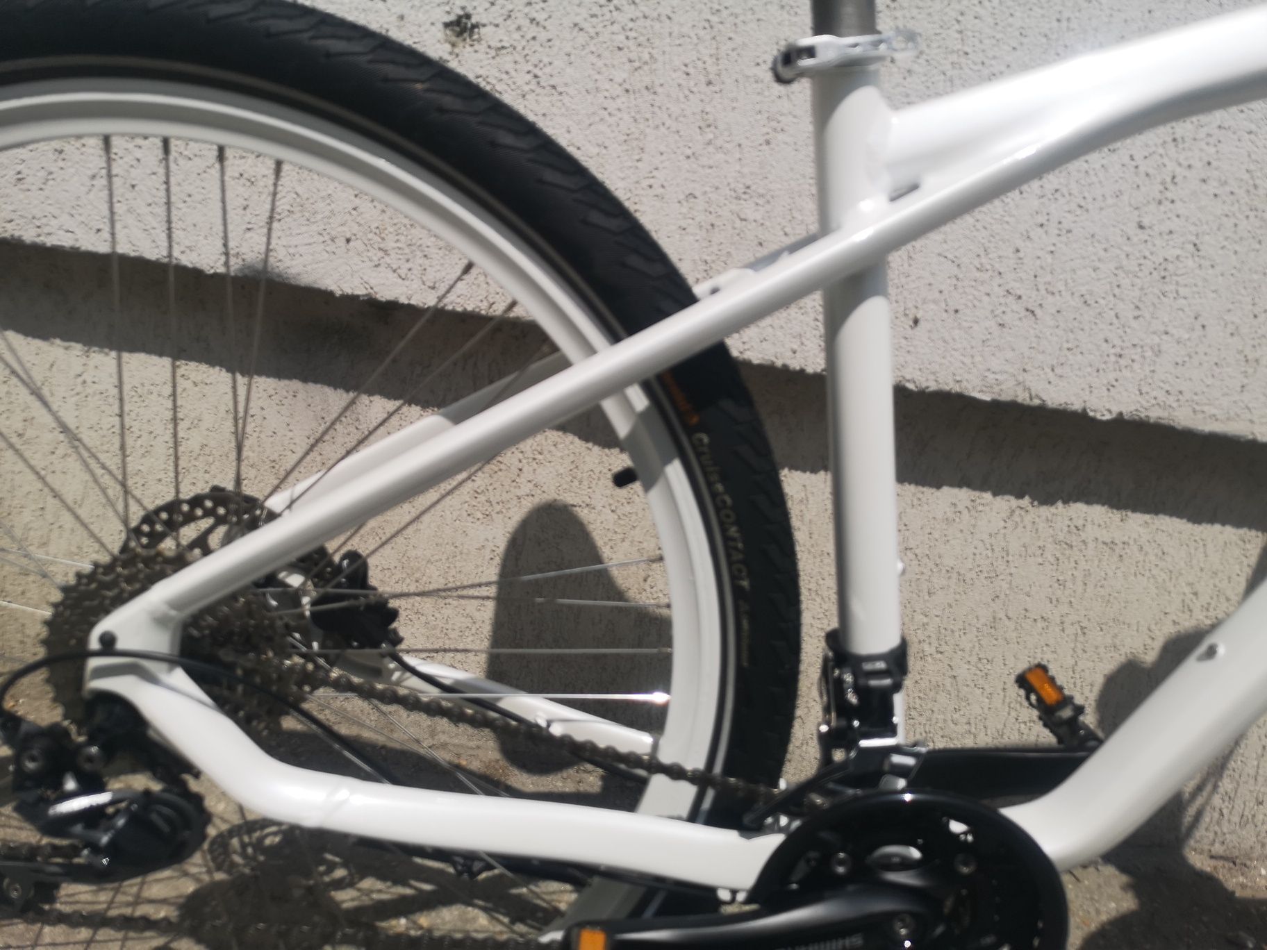 Bicicleta BMW Cruise Bike 28 zoll, alb perlat, Shimano Deore 175-185cm