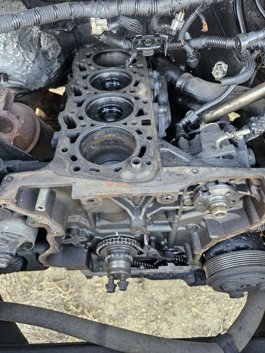 Bloc motor ambielat fără chiuloasa ford transit 2.4E4