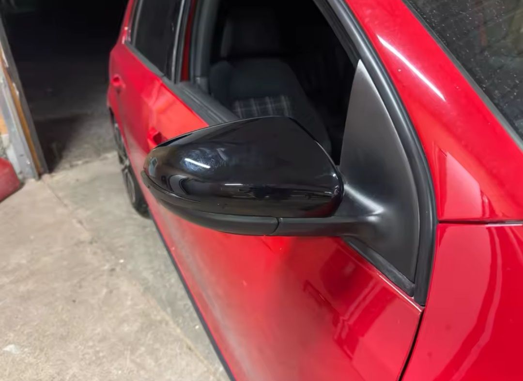 LED Динамични Бягащи Мигачи за Огледала – VW Golf 6 MK6 / GTI / R20