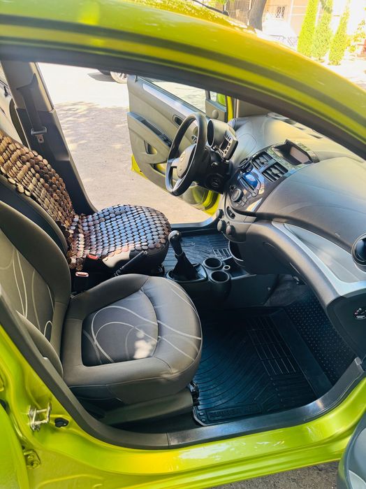 Spark salatviy 3-pazitsiya M/T Mexanika gaz