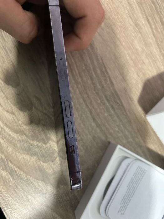 IPHONE 14 PRO Перфектен