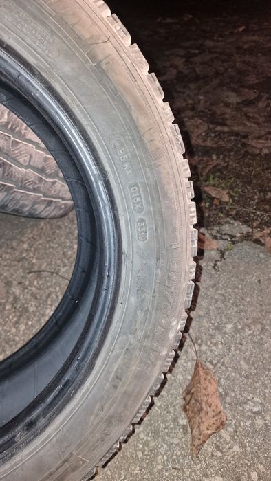 Зимни гуми 215/60/17С подсилени с товарен индескс