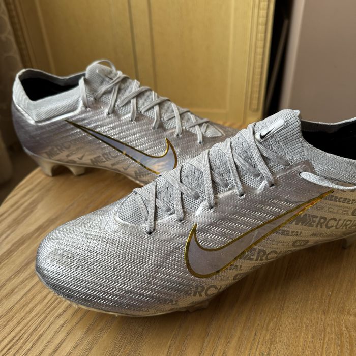 Футболни обувки Nike Mercurial Zoom Vapor 15 XXV SE бутонки найк