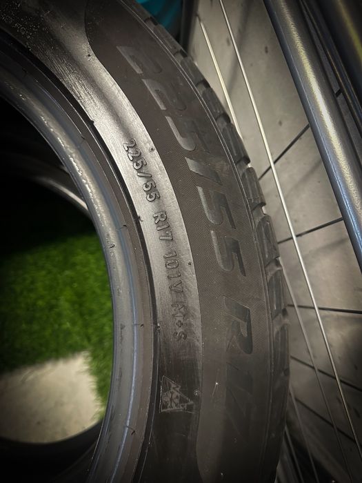 Зимни гуми Pirelli 225/55/17 Dot 21 / 5mm