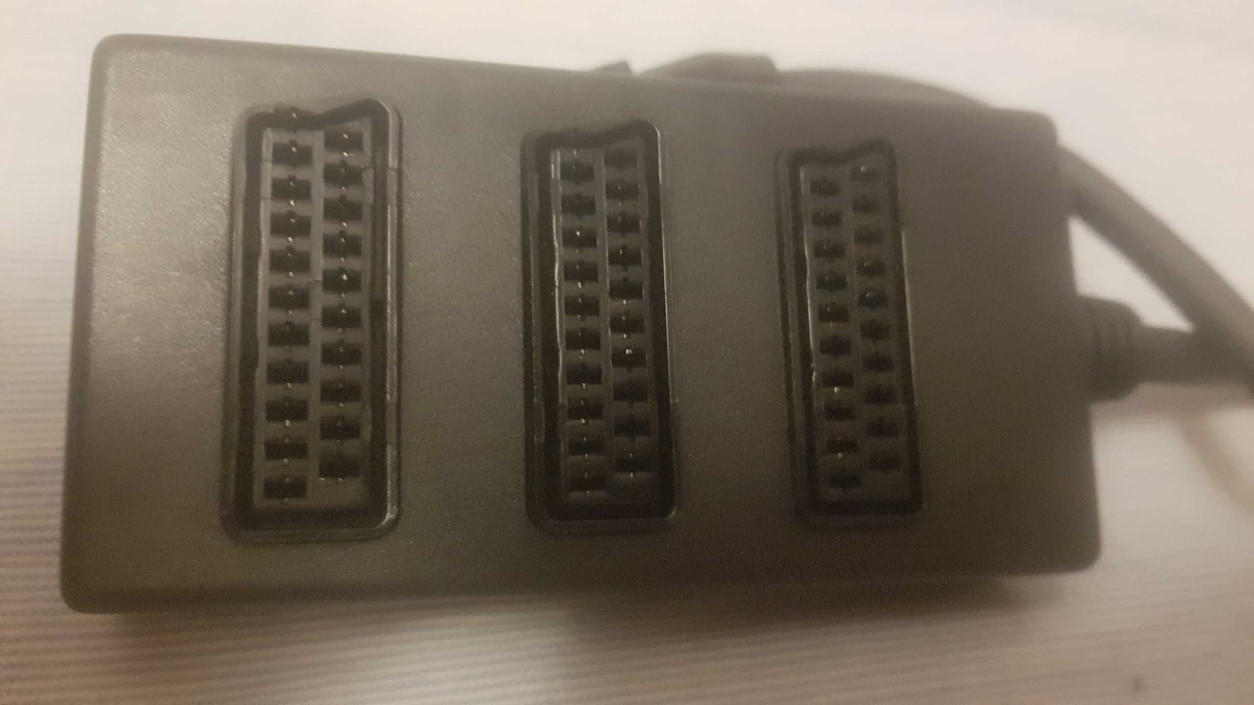 Scart Box 3 Female Connector