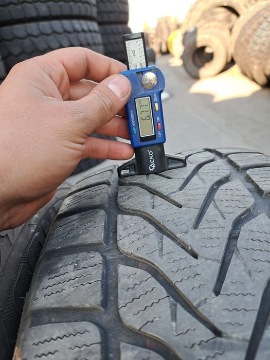 Anvelope de iarna 225-60r17 Lassa