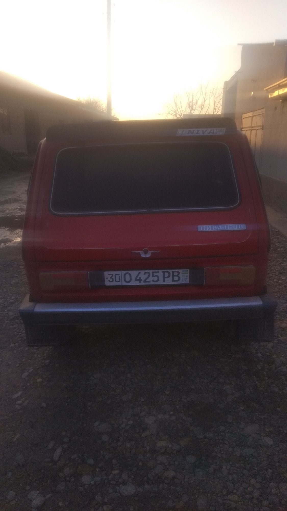 LadaNiva.2121 sotiladi