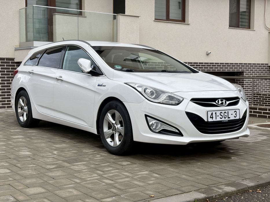 Hyundai i40 1.6 blue drive