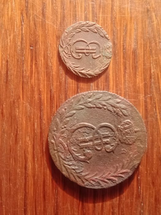 Продам две сибирский монеты 5коп 1778г и Денга 1771г