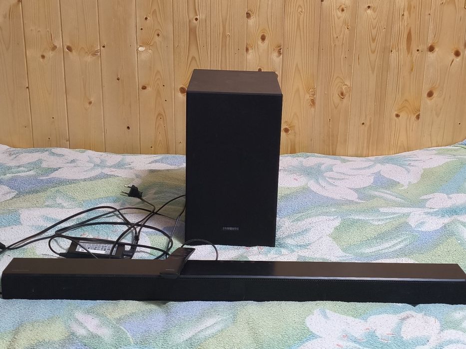 Обмен Соунбар Samsung HW-T550