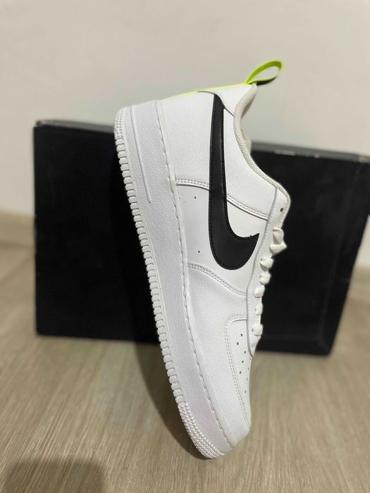 Air Force white black-Volt