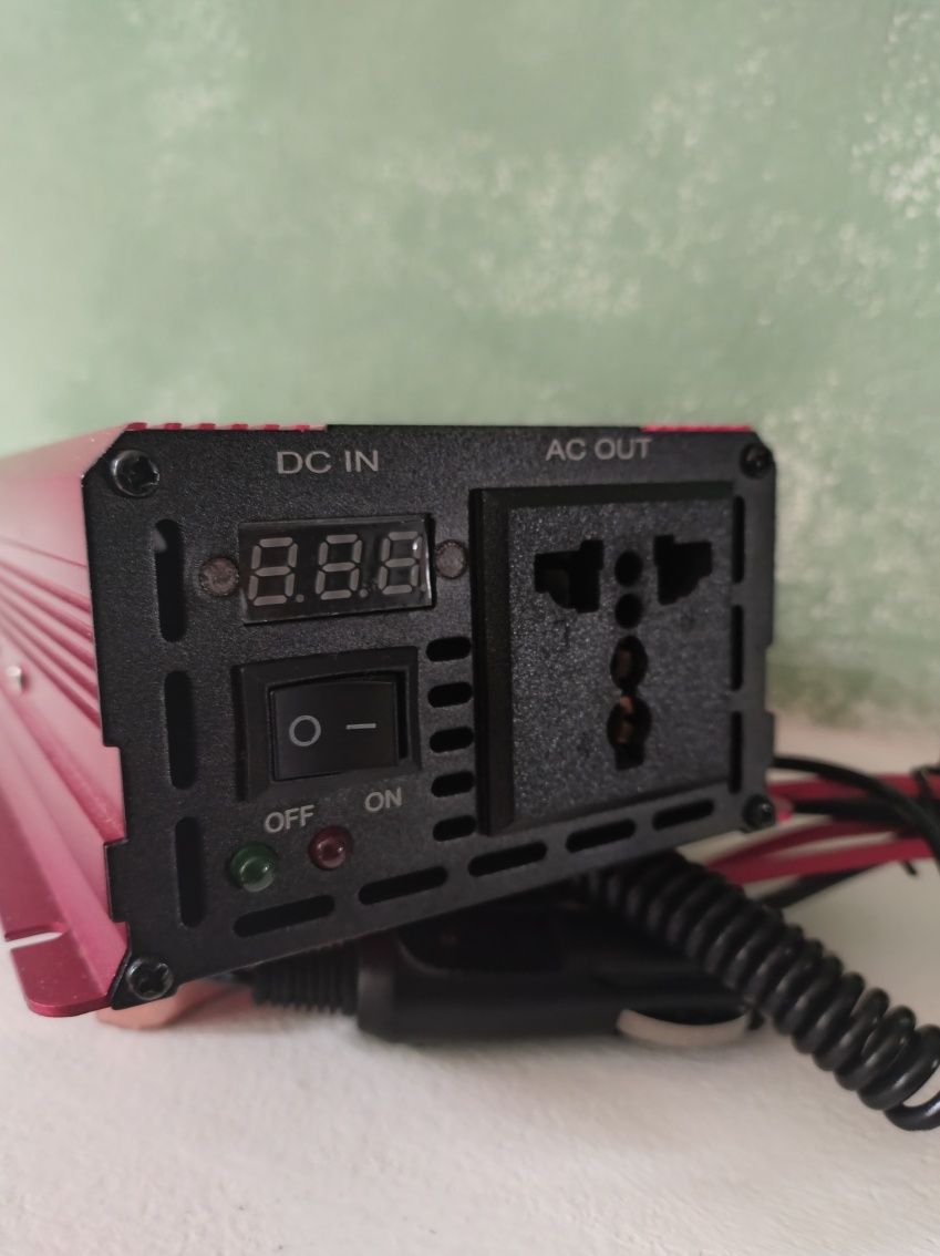 Invertor auto 12v - 220v 1000w