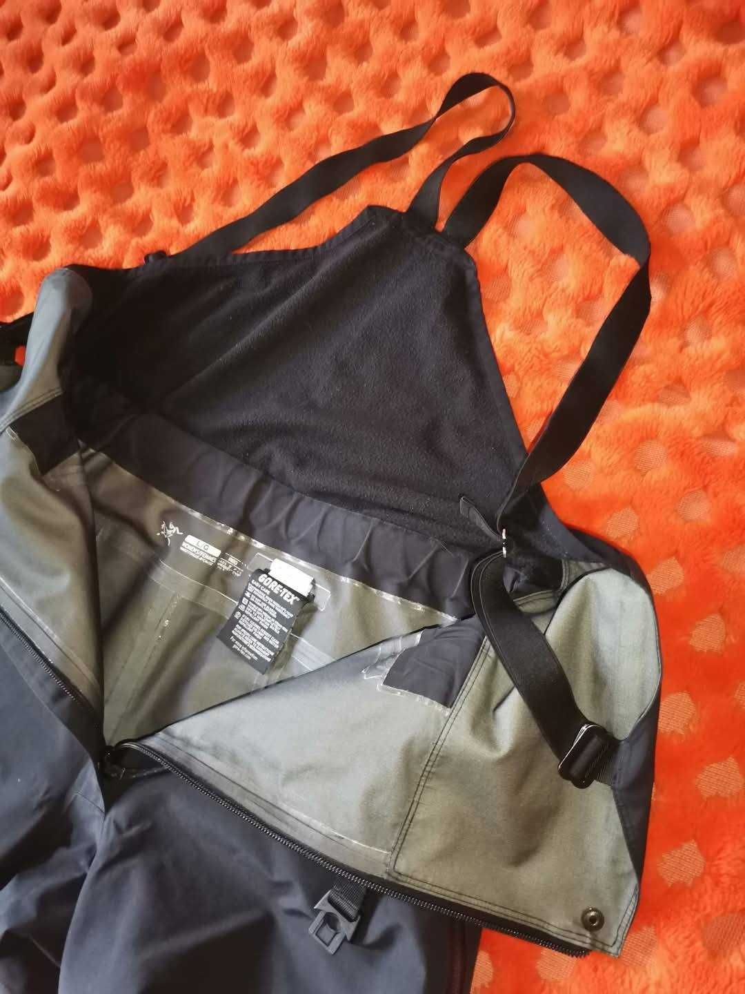 ARCTERYX Theta SV Bib GoreTex Pro Shell
Премиум клас гащеризон