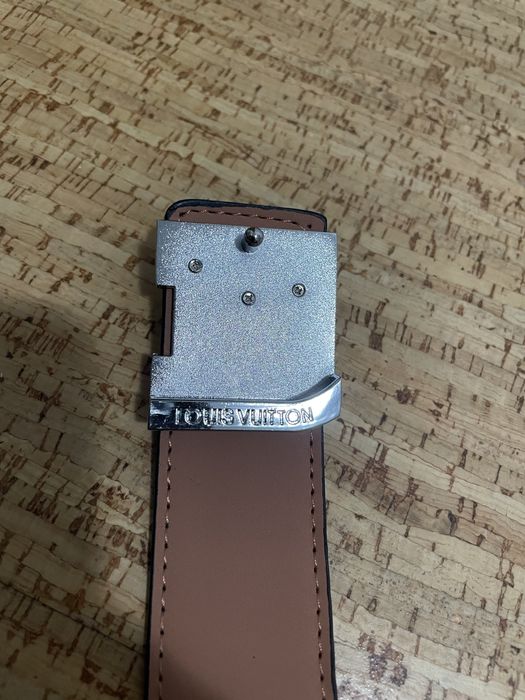 Curea Louis Vuitton