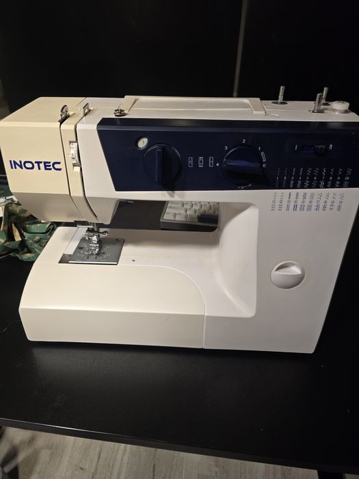 Masina de cusut profesionala INOTEC