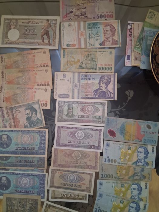 Vânzări bacnote și monede