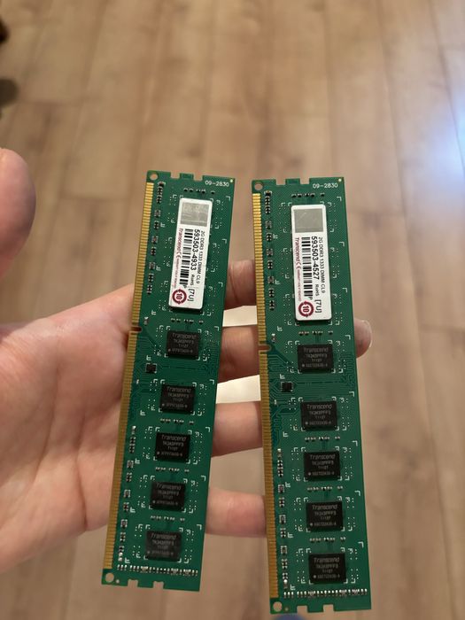 Оперативная память DDR3 Transcend 2×2GB (всего 4GB)