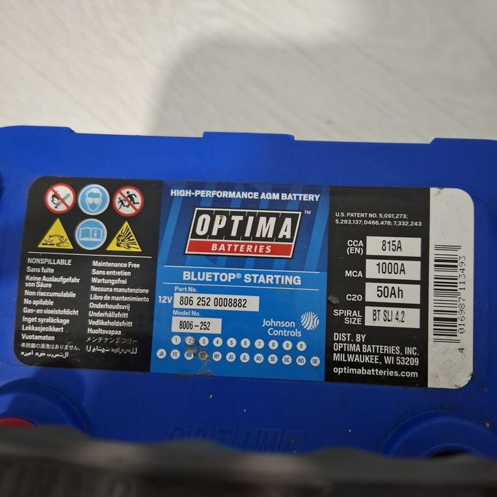 Vînd motor  barcă Minn kota Endura C2 30 LBS ,14,5 KG cu baterie