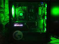 Calculator Gaming Cu Accesorii