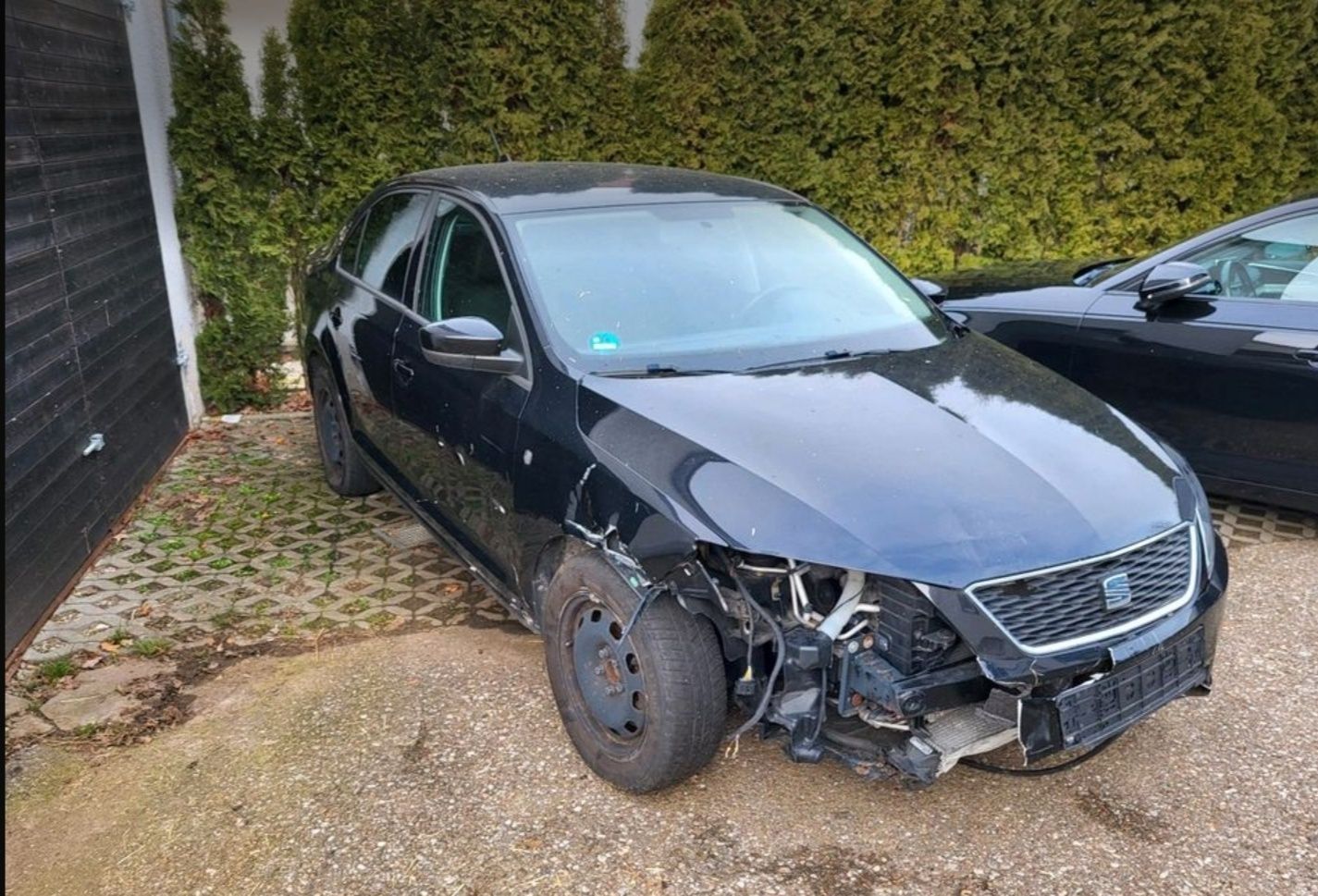 Seat Toledo 4 2013 ușor avariat