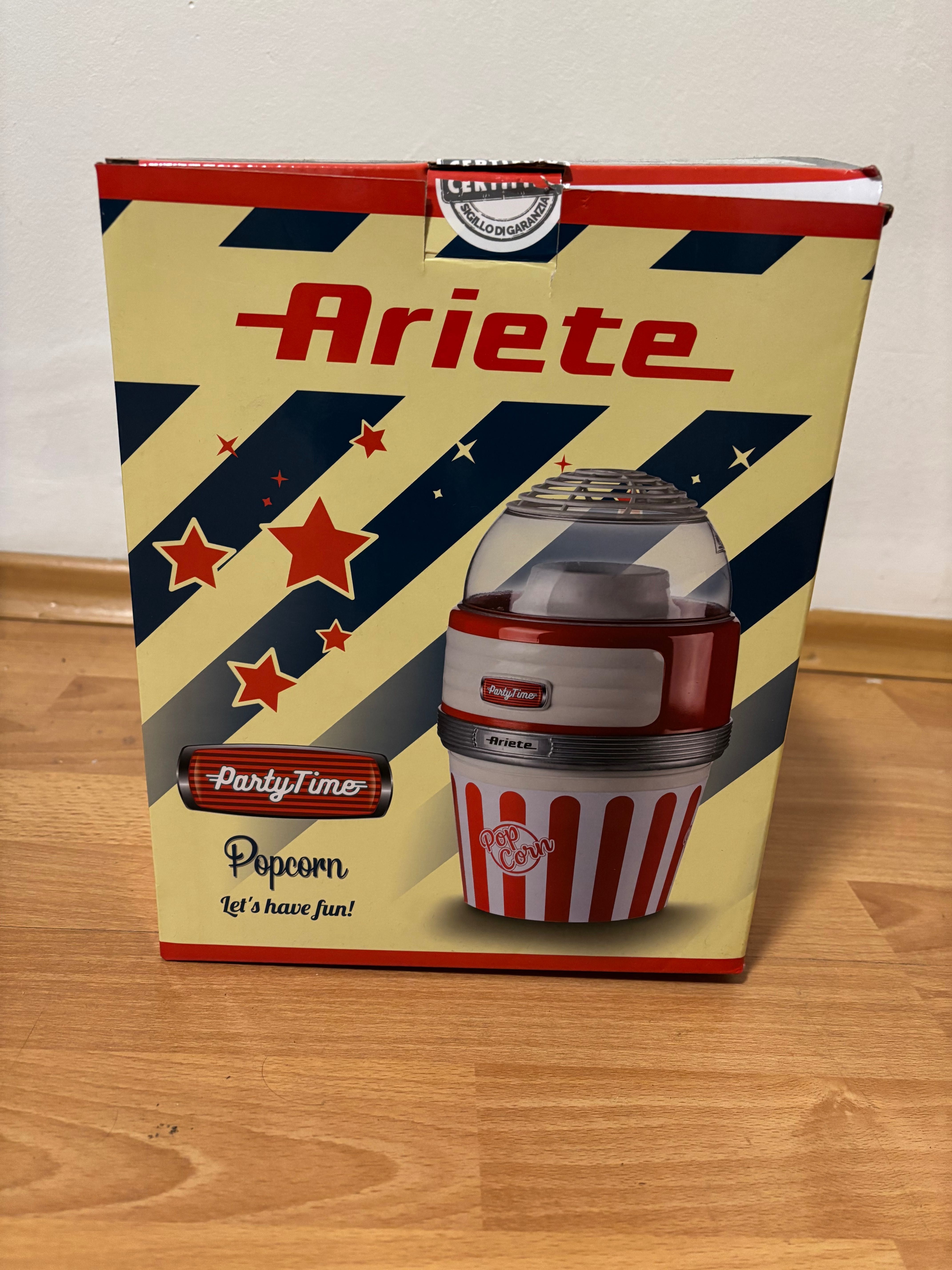 Продавам машинка за пуканки-Ariete. НОВА!