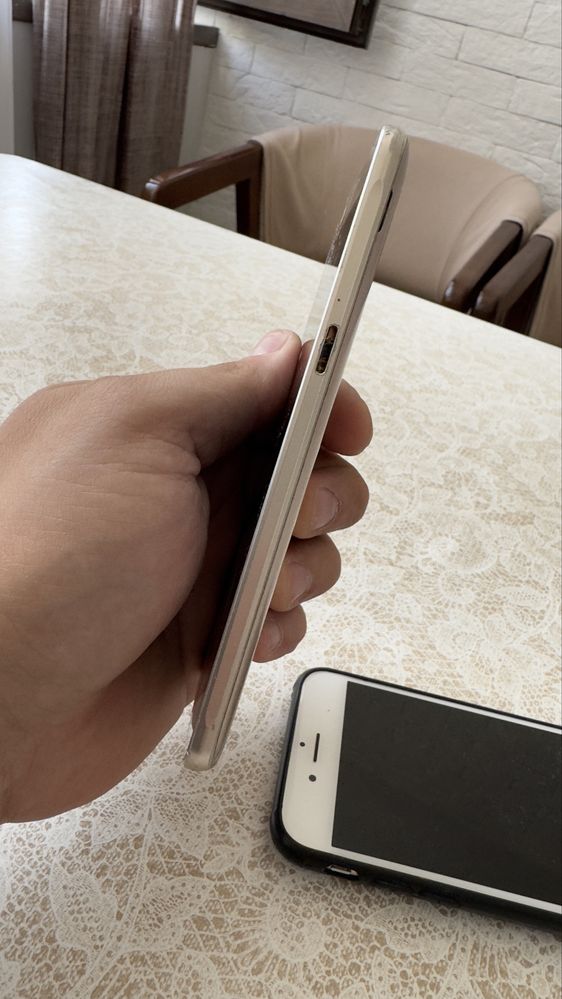 iPhone 6s 128gb  samsung j5 16gb