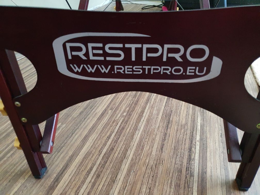 Масажна маса Restpro