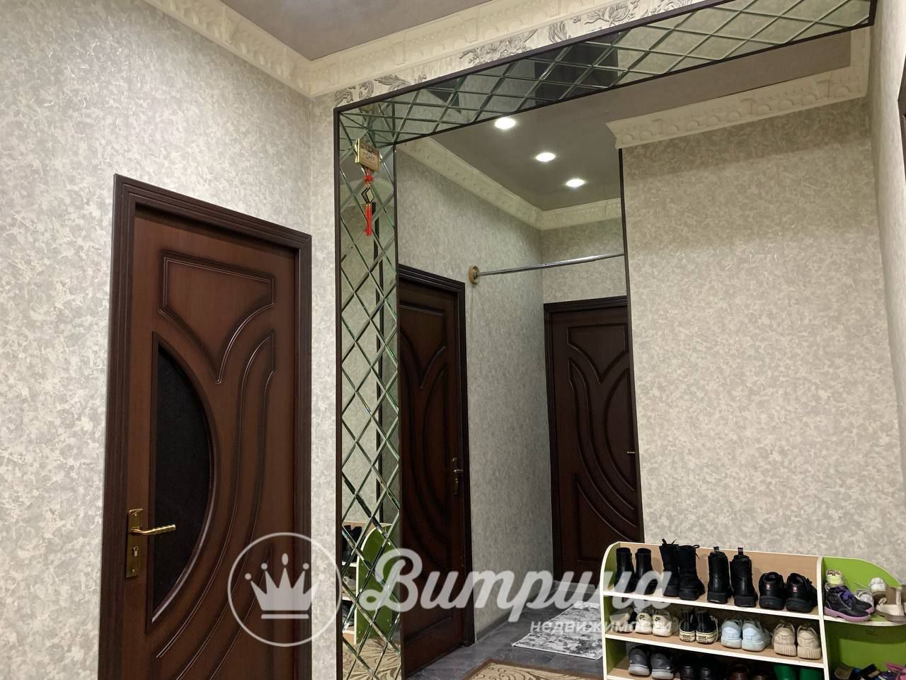 Срочно продается 3 х комнатная квартира на Яшнабадском Котельной