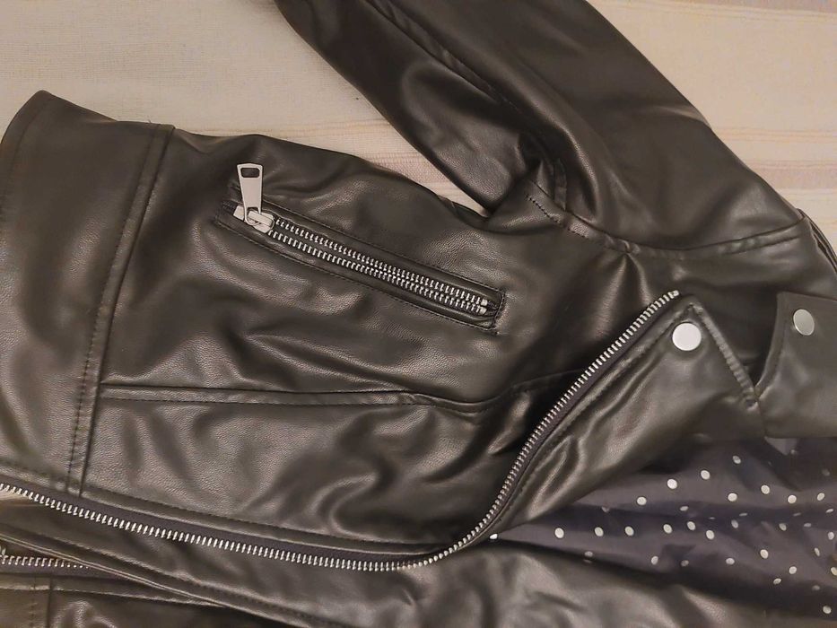 Haina de piele neagra